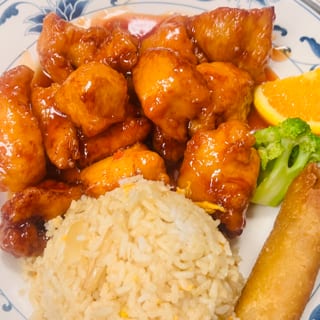 9. Orange Chicken (Lunch Special)