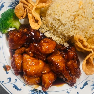 12. General Tso's Chicken (Lunch Special)