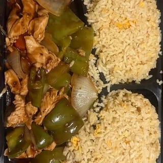 6. Chicken with Black Bean Sauce (Dinner Special)